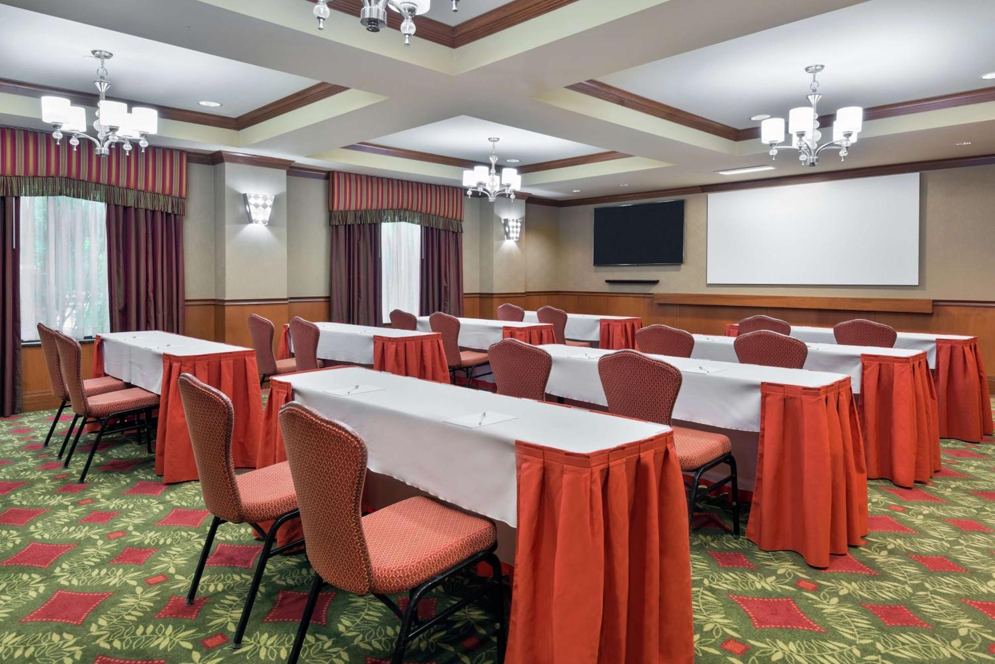 Hampton Inn Springfield South Энфилд Экстерьер фото